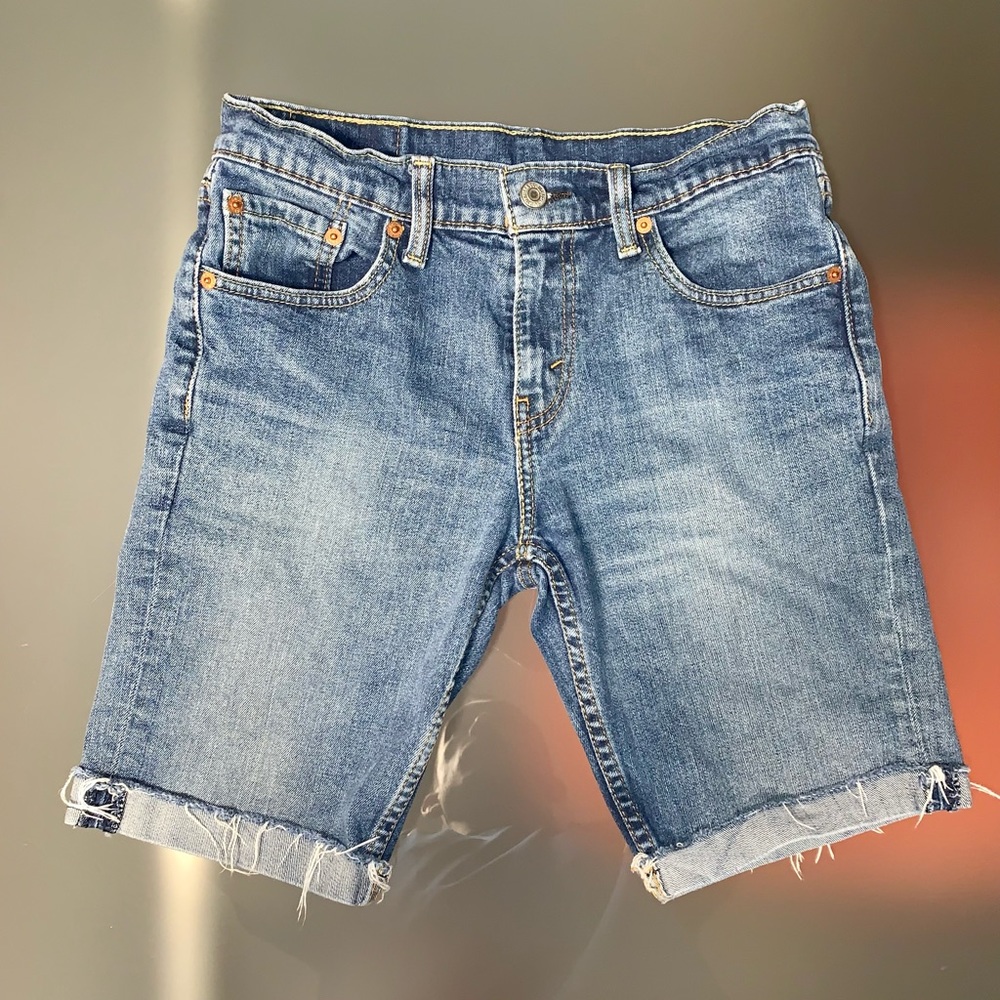 Men’s Levi’s jean shorts